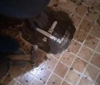 阜平卫生间漏水维修公司为您分享下卫生间渗水如何处理及注意事项